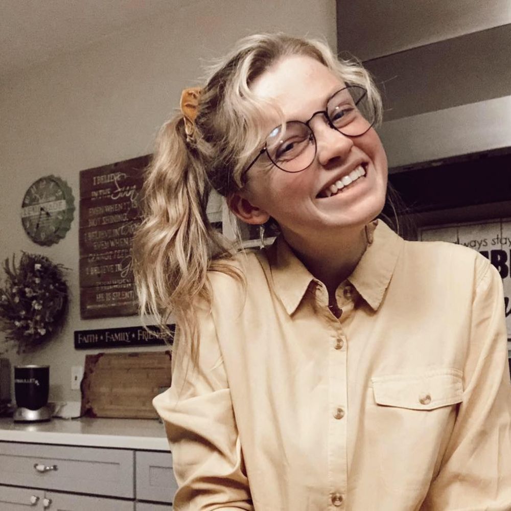 Meet your Posher, Mckayla